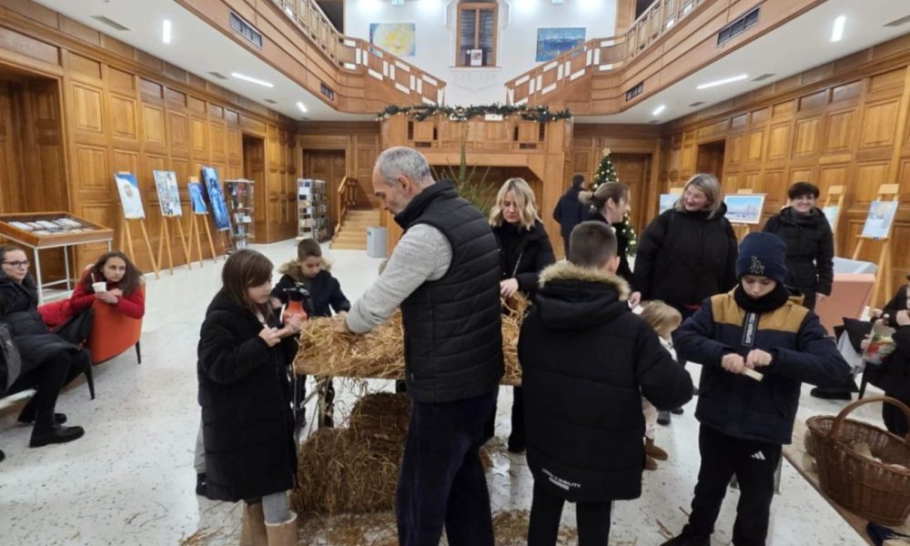 24bc92b5-3ada-473a-9fac-a2736cb8eb87