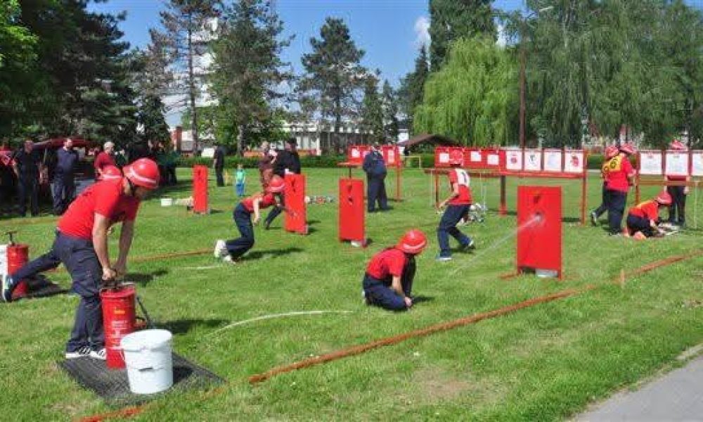 65bc862c-51b2-42ec-98a5-0ee4572a22fc