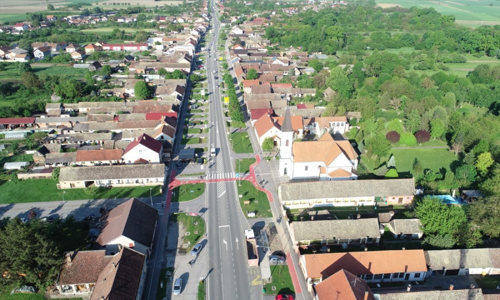 DCIM100MEDIADJI_0104.JPG